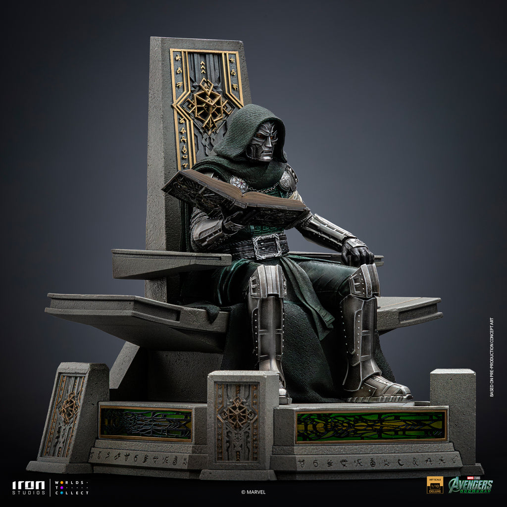 Avengers: ''Dr. Doom'' Statue