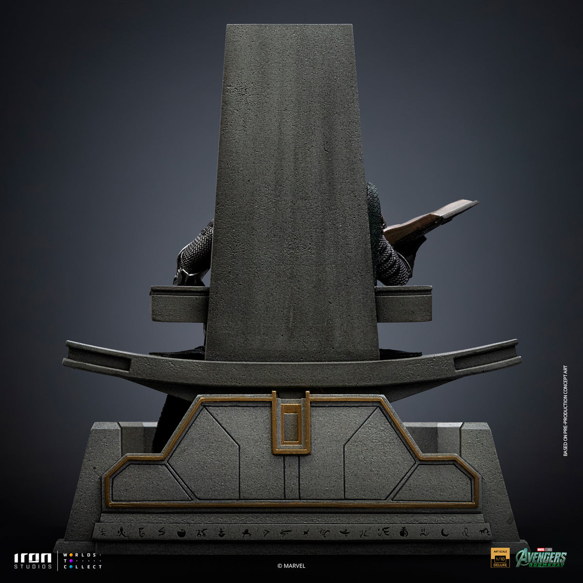 Avengers: ''Dr. Doom'' Statue
